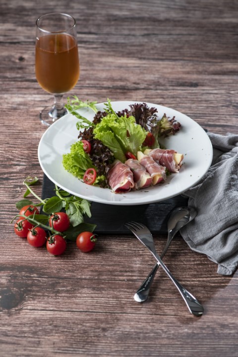 Parma Ham Salad with Fresh Fruit & Mixed Vegetables