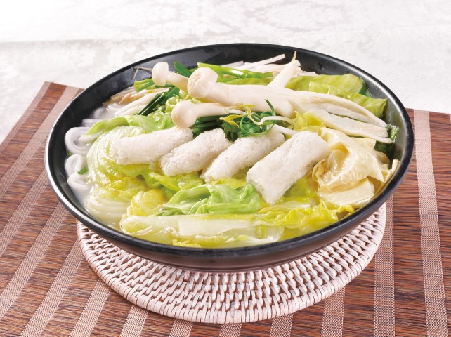 Seafood Mushroom, Bamboo Fungus and Mixed Vegetables with rice Noodles 